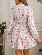 Josephine - Mini jurk met bloemenprint en lange pofmouwen en V-hals dames