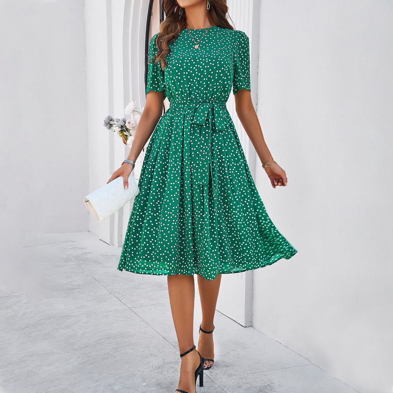 Gestipte midi jurk dames met korte mouwen en riem