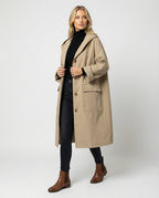 Lange jas dames met capuchon en knoopsluiting