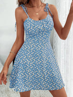 Mini zomerjurk dames met bloemenprint en spaghettibandjes