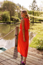 Mouwloze midi jurk dames met hoge hals en split