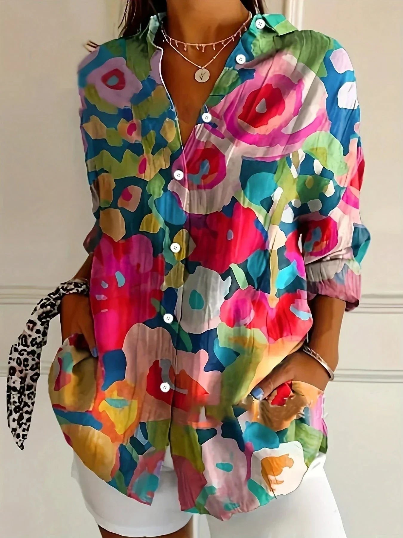 Marceline - Blouse met abstracte print en knoopsluiting voor dames