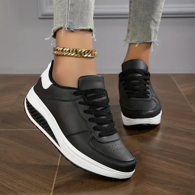 Comfortabele sneakers dames met vetersluiting en flexibele zool 2
