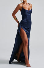 Inara - Marineblauwe maxi avondjurk