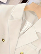 Blazer dames met dubbele rij gouden knopen, reverskraag en kleppenzakken 7