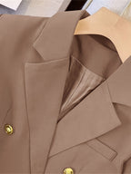 Blazer dames met dubbele rij gouden knopen, reverskraag en kleppenzakken 10