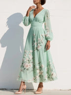 Capucine - Midi zomerjurk van gebloemde chiffon met V-hals dames
