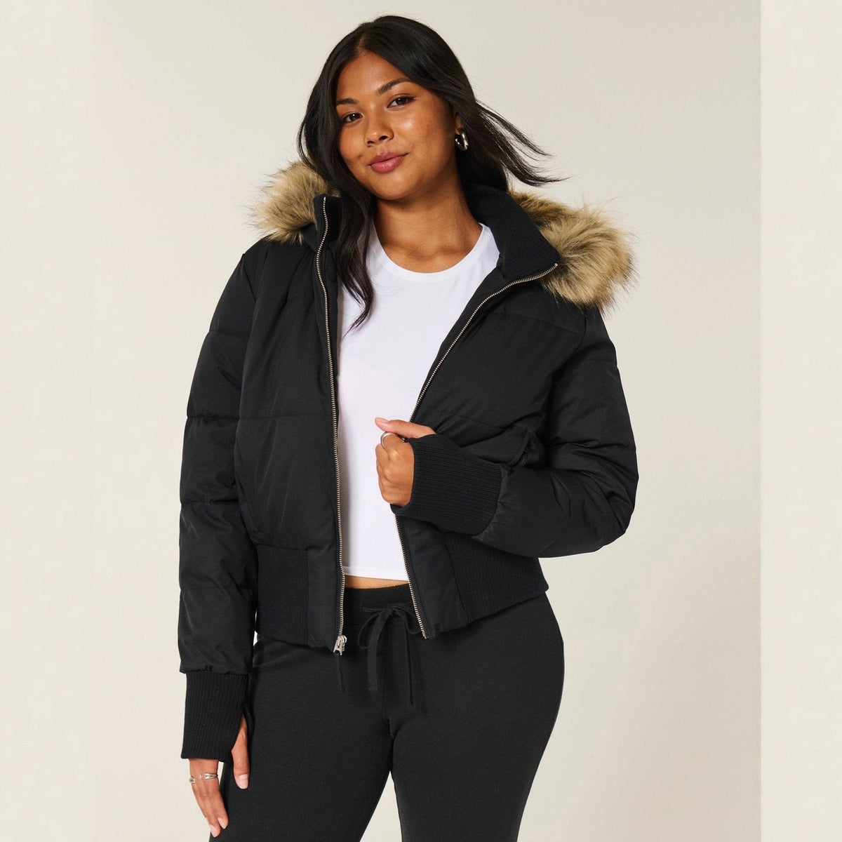 Cropped gewatteerde winterjas dames met capuchon en bontrand 8