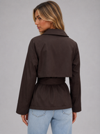 Cropped trenchjas dames met dubbele knoopsluiting en ceintuur 4