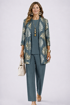 Driedelige set dames met top, broek en vest met print 1