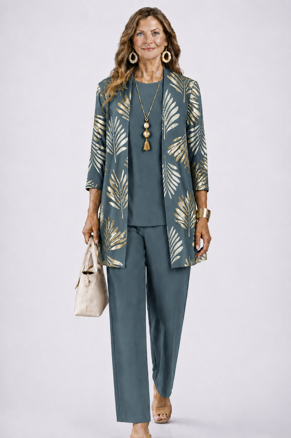 Driedelige set dames met top, broek en vest met print 1