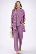 Driedelige set dames met top, broek en vest met print 11