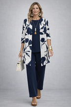 Driedelige set dames met top, broek en vest met print 15