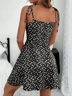 Mini zomerjurk dames met bloemenprint en spaghettibandjes