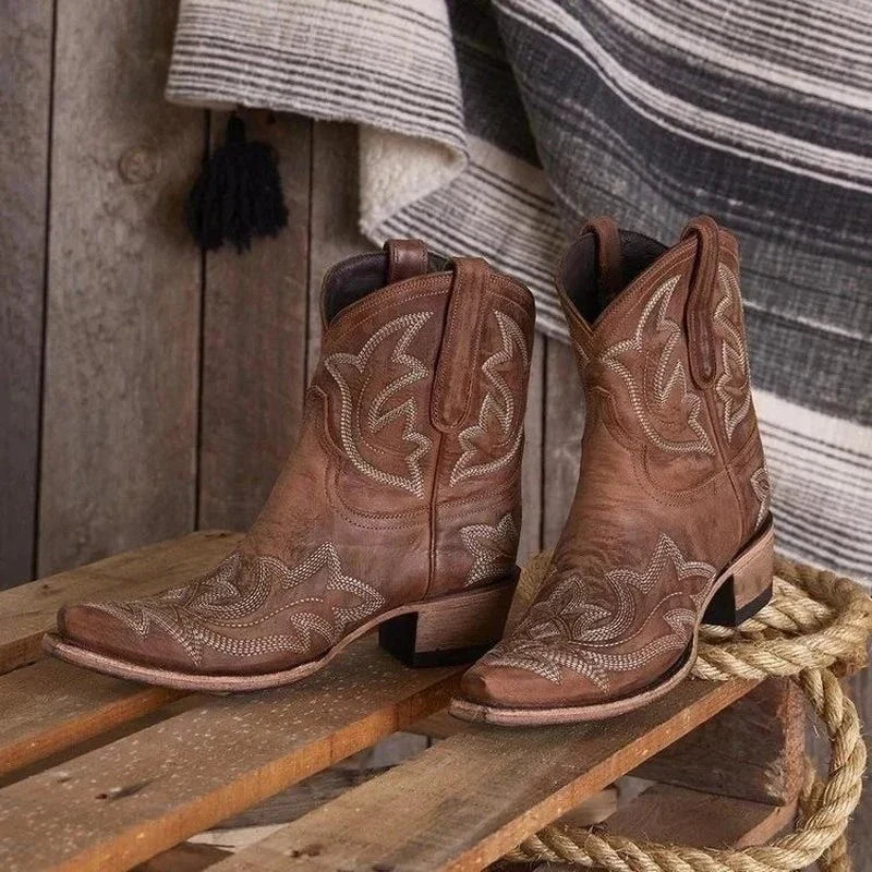 Geborduurde leren cowboylaarzen dames met westernlook 1