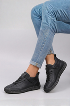 Lage sneakers dames van leer met veters en gestikte zool 2