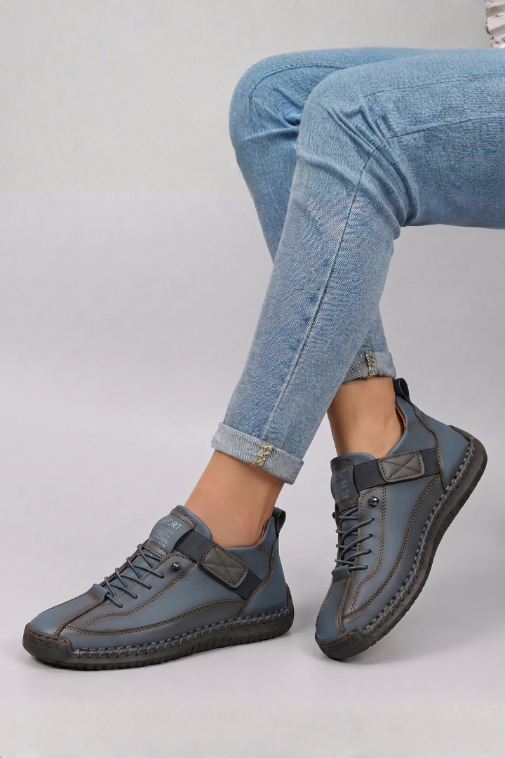 Lage sneakers dames van leer met veters en gestikte zool 5