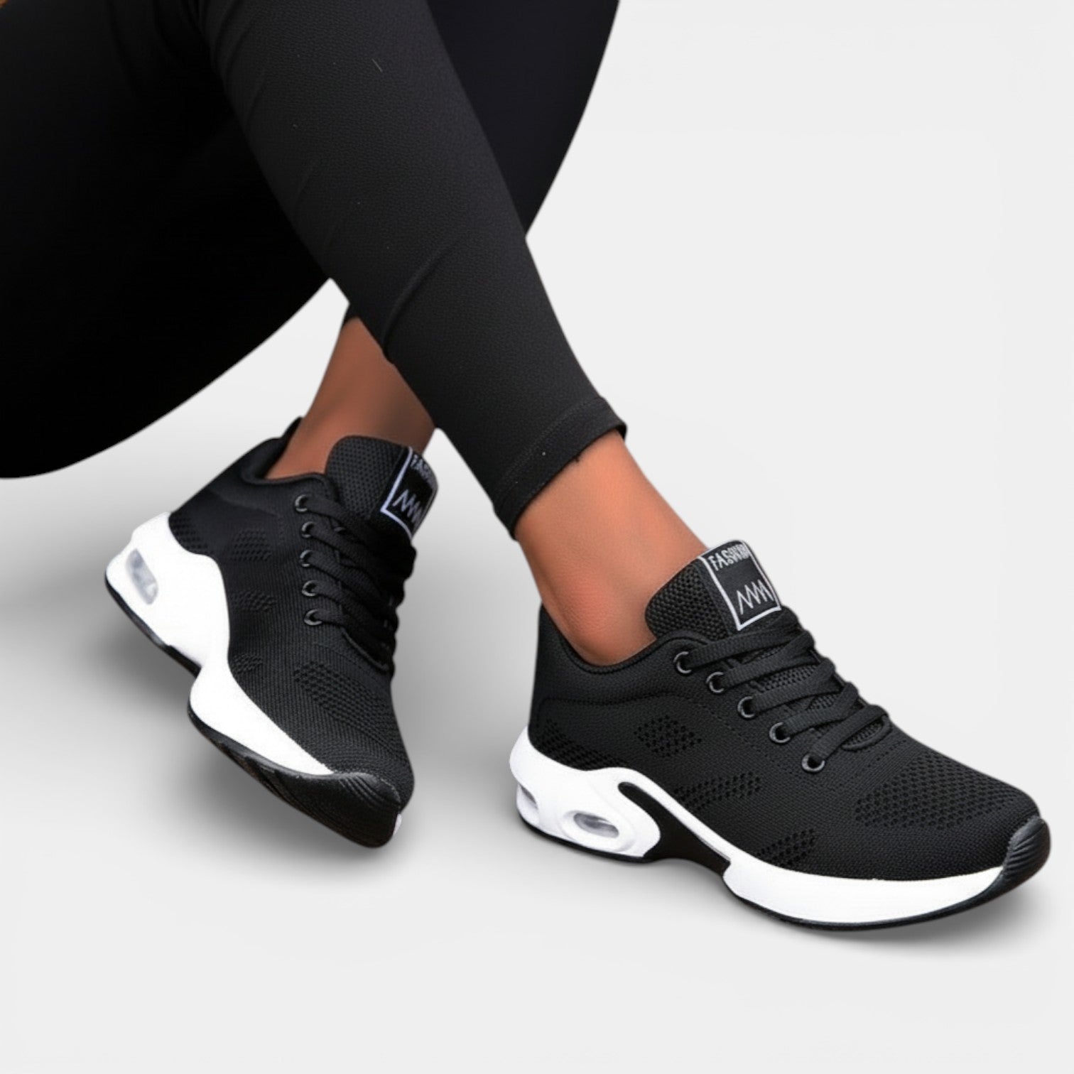 Lichtgewicht sneakers dames met ademend materiaal en gedempte zool 1