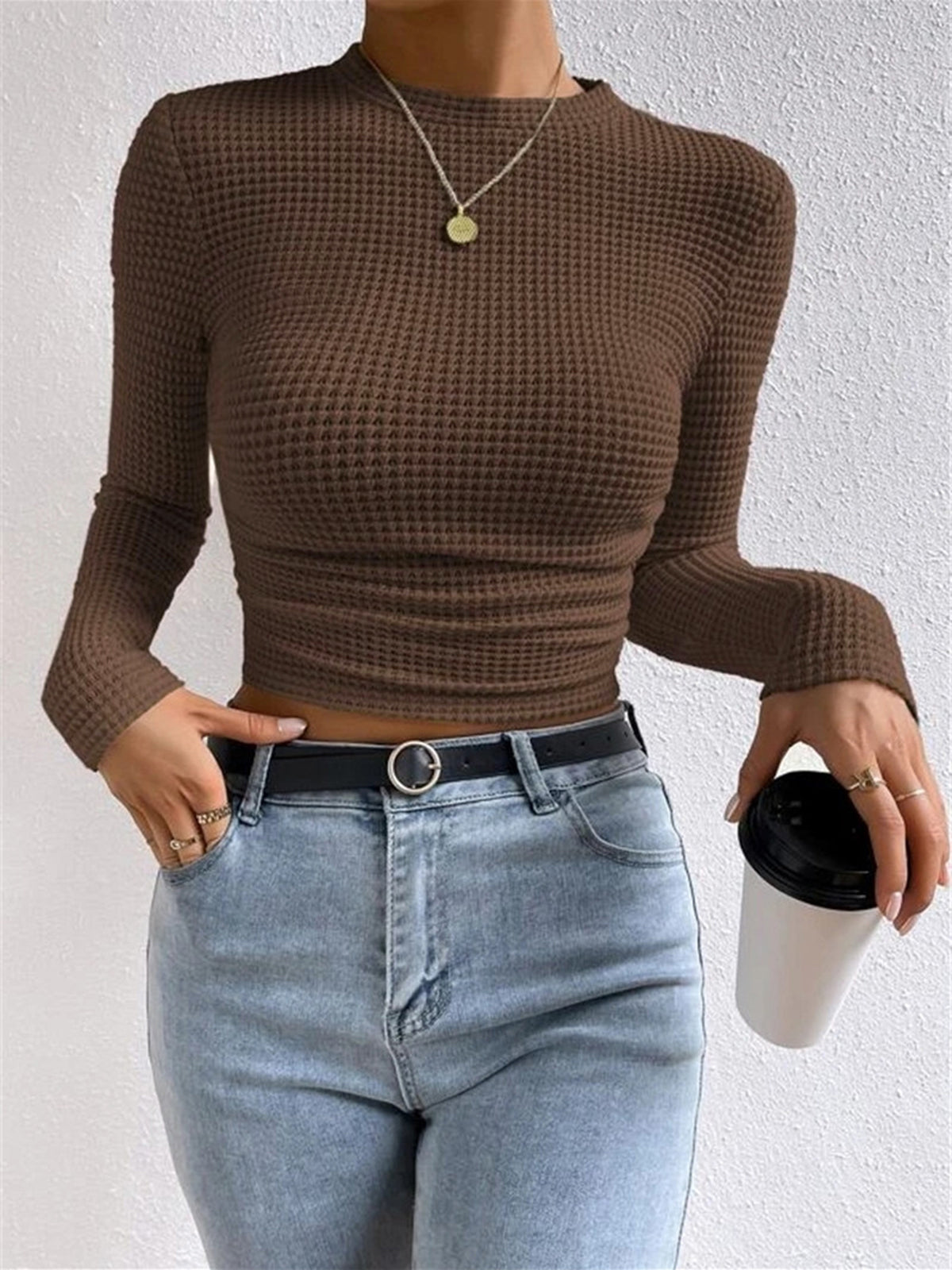 Longsleeve dames met ronde hals, wafelstructuur en cropped zoom 14