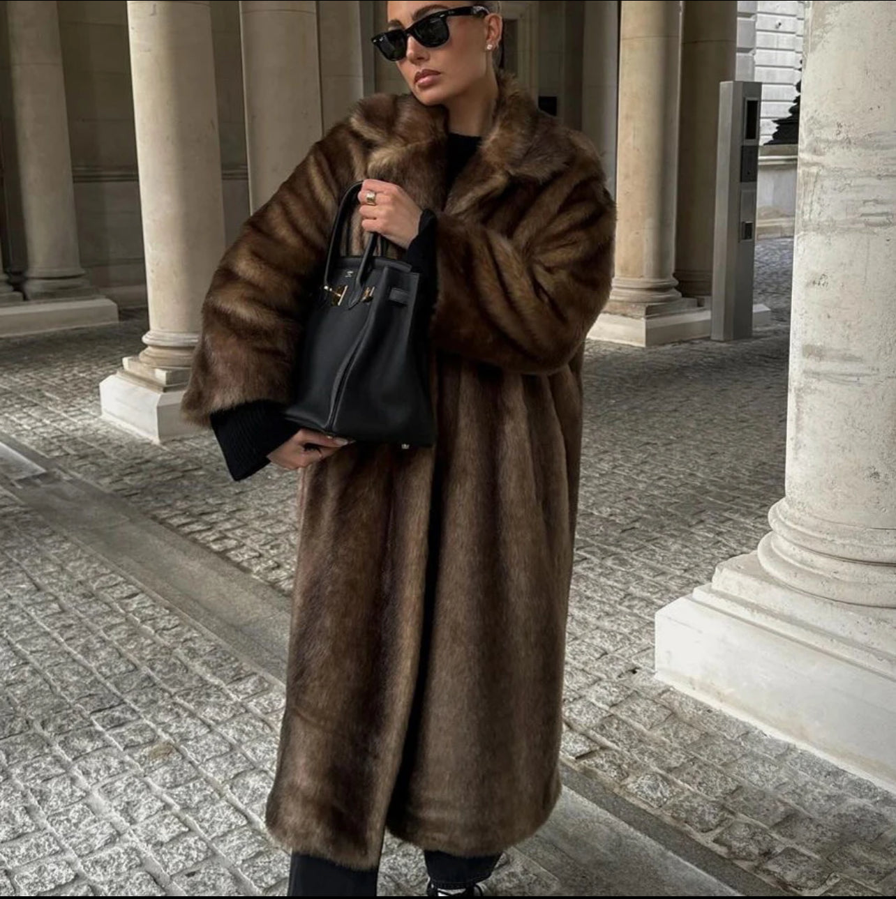 Luxe lange winterjas dames met zachte warme stof 1