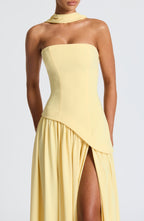 Sopheline - Strapless maxi jurk met hoge split en asymmetrische taille dames