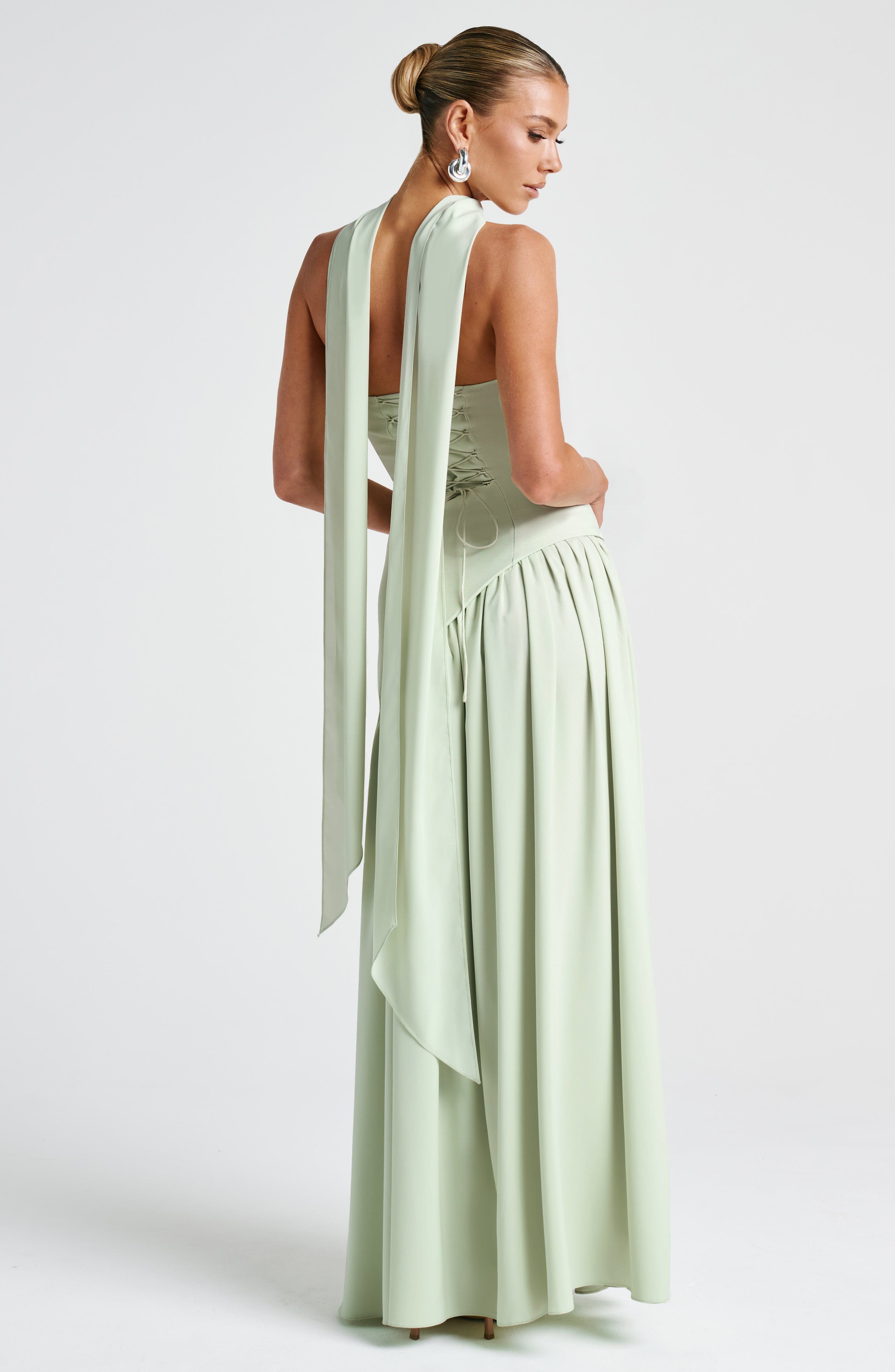 Sopheline - Strapless maxi jurk met hoge split en asymmetrische taille dames