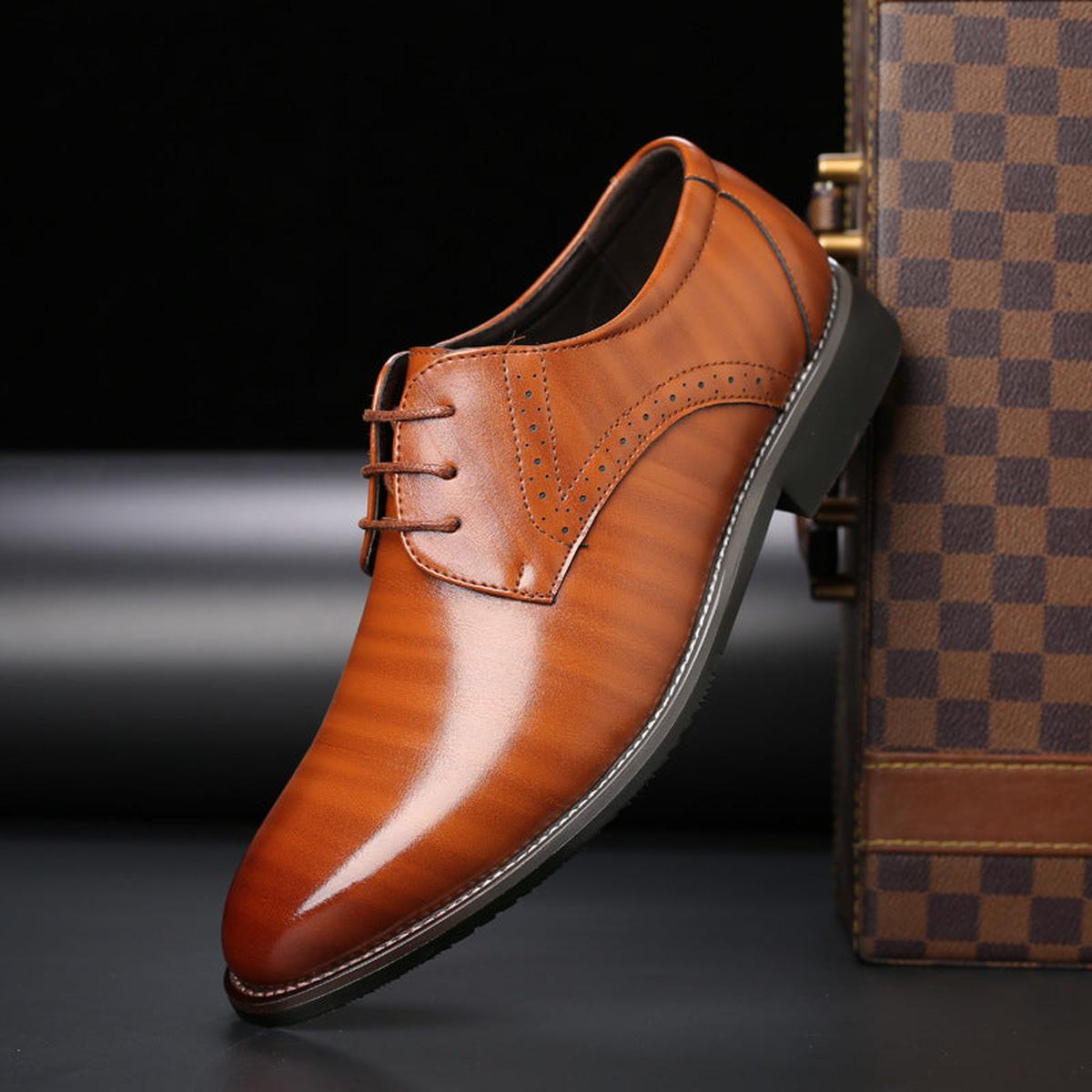 Nette schoenen heren van leer met geperforeerd brogue-detail 4