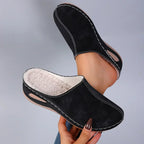 Pantoffels dames met gesloten neus en stevige platte zool 2