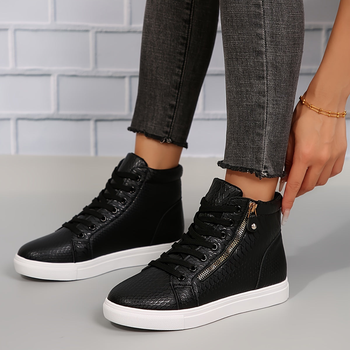 Sneakers dames hoog met veters en rits 10