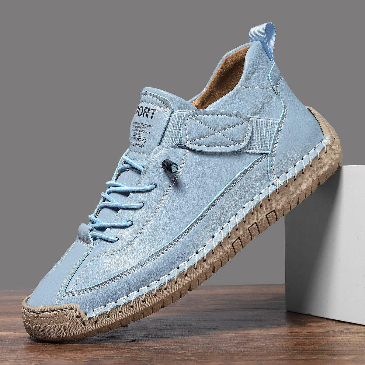 Sneakers dames met veters en geperforeerd detail 12