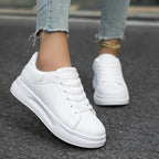 Sneakers dames van leer met plateauzool 9