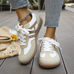 Sneakers dames van leer met veters en brede neus 2