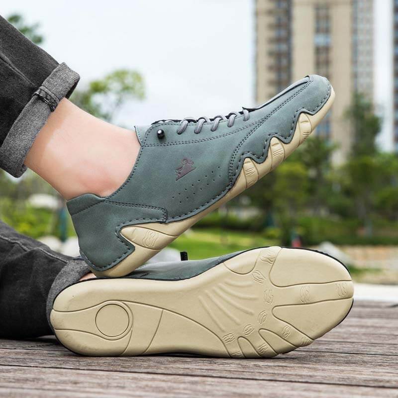 Sneakers heren met veters en geperforeerd detail 19