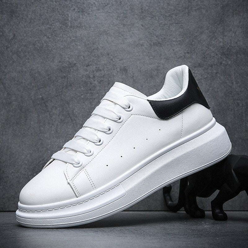 Sneakers heren van leer met dikke zool en geperforeerd detail 4