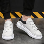 Sneakers heren van leer met dikke zool en geperforeerd detail 5