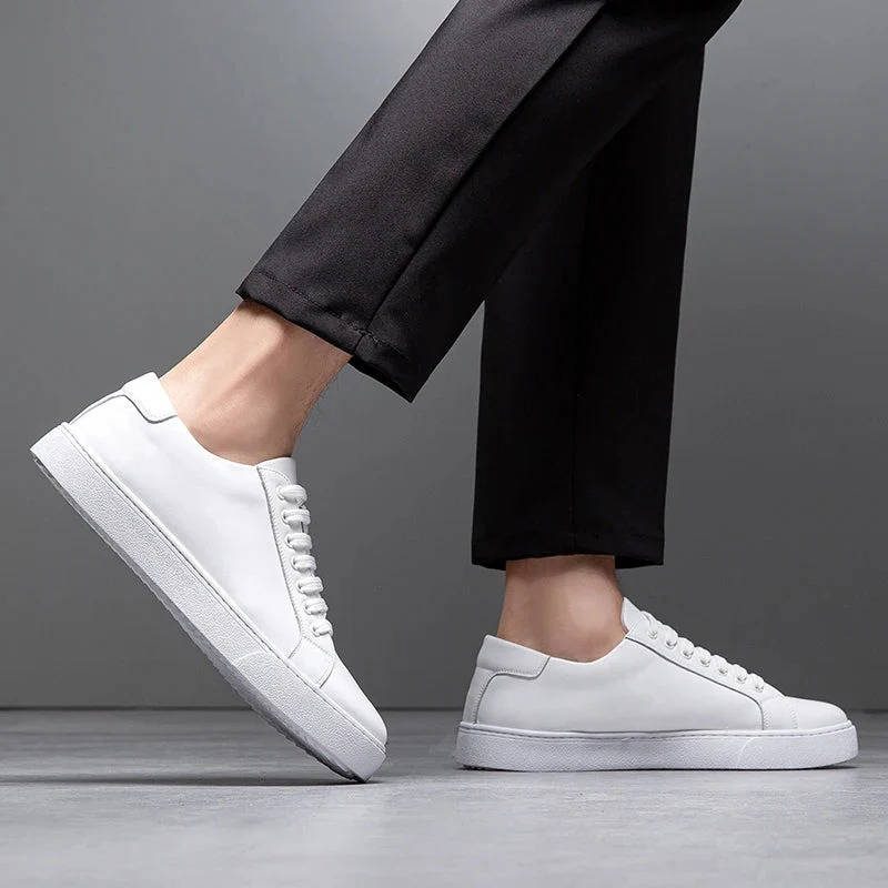 Sneakers heren van leer met veters en witte zool 14
