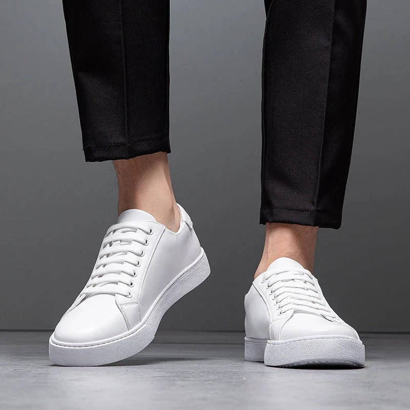 Sneakers heren van leer met veters en witte zool 3