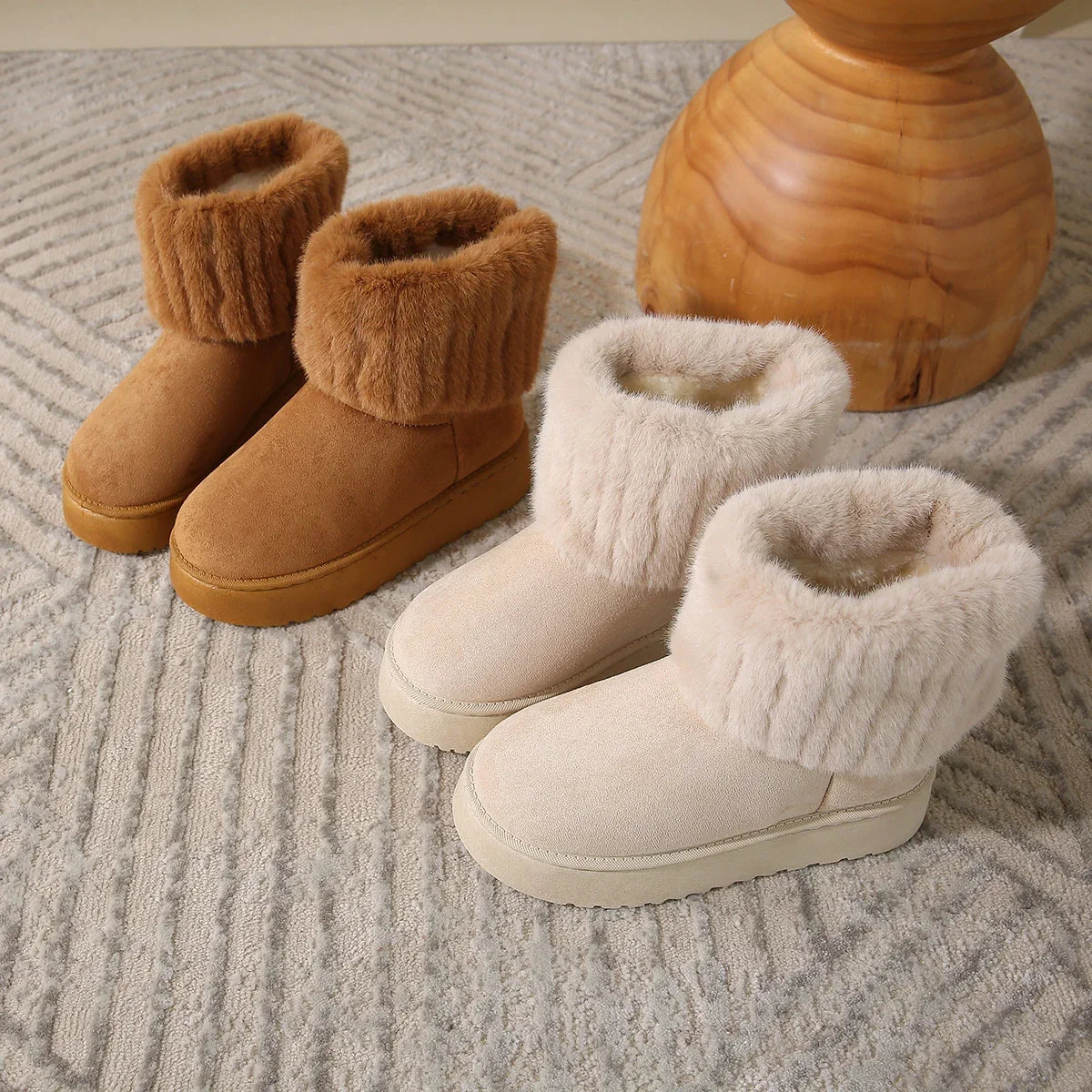 Snowboots dames met warme voering, bontrand en platte zool 6