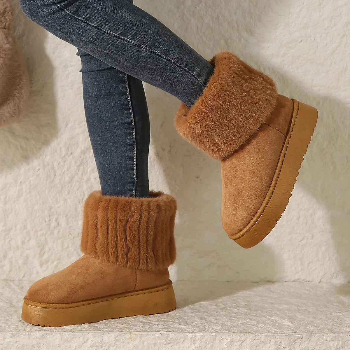 Snowboots dames met warme voering, bontrand en platte zool 7