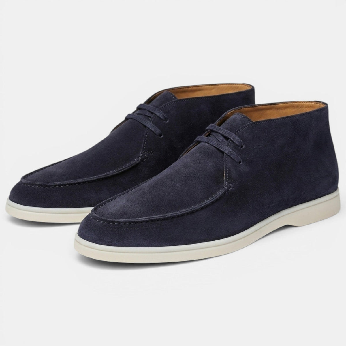 Suède chukka boots heren met mokassinstiksel 2