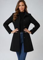 Trenchcoat dames met enkele rij knopen en getailleerde pasvorm 1