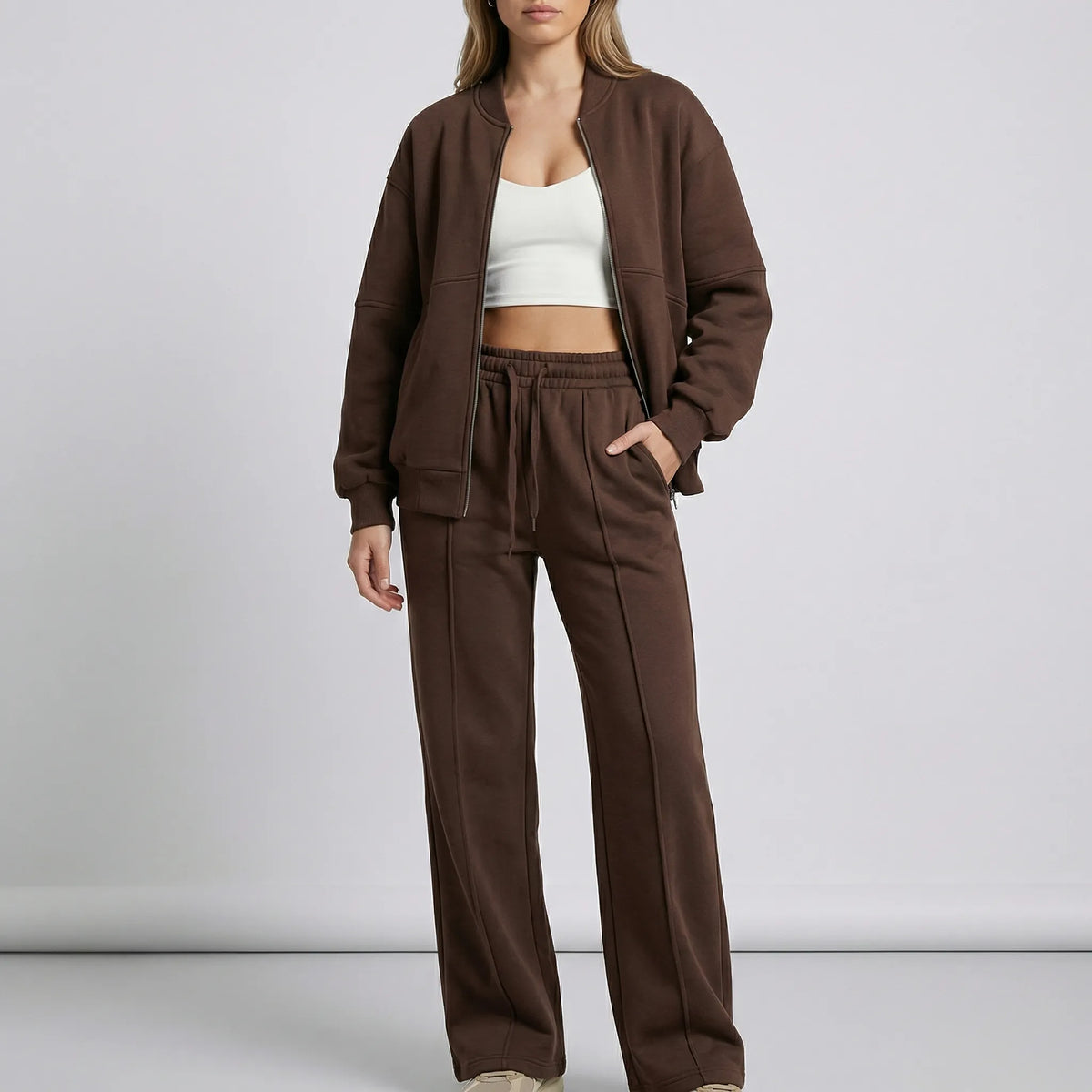 Tweedelige set dames met ritsjack en wijde broek 4