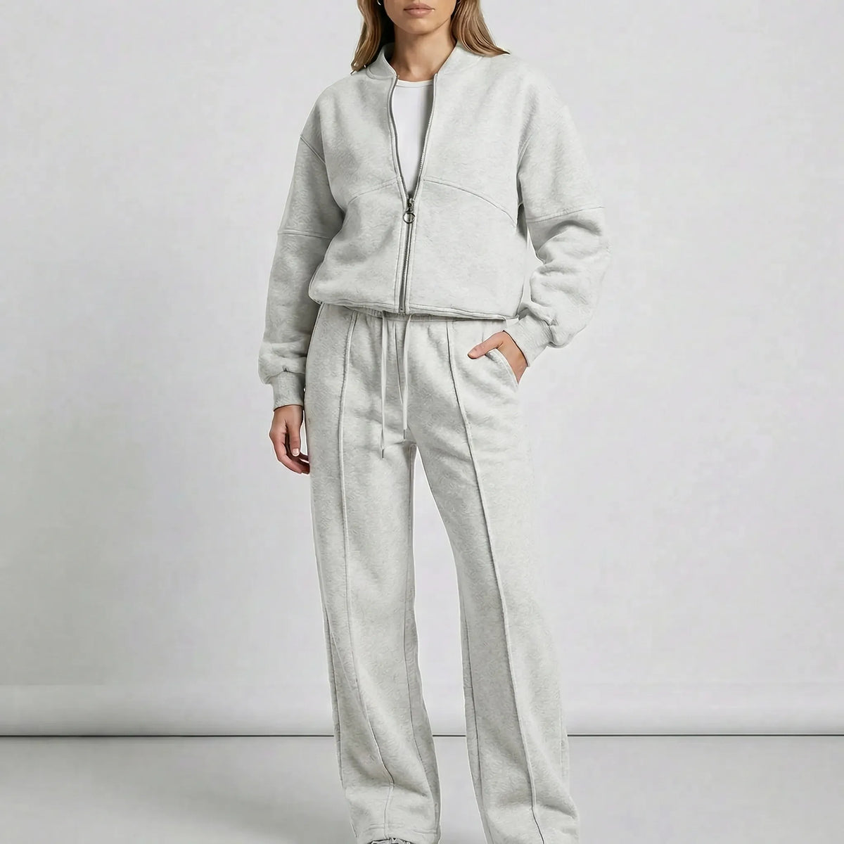 Tweedelige set dames met ritsjack en wijde broek 7