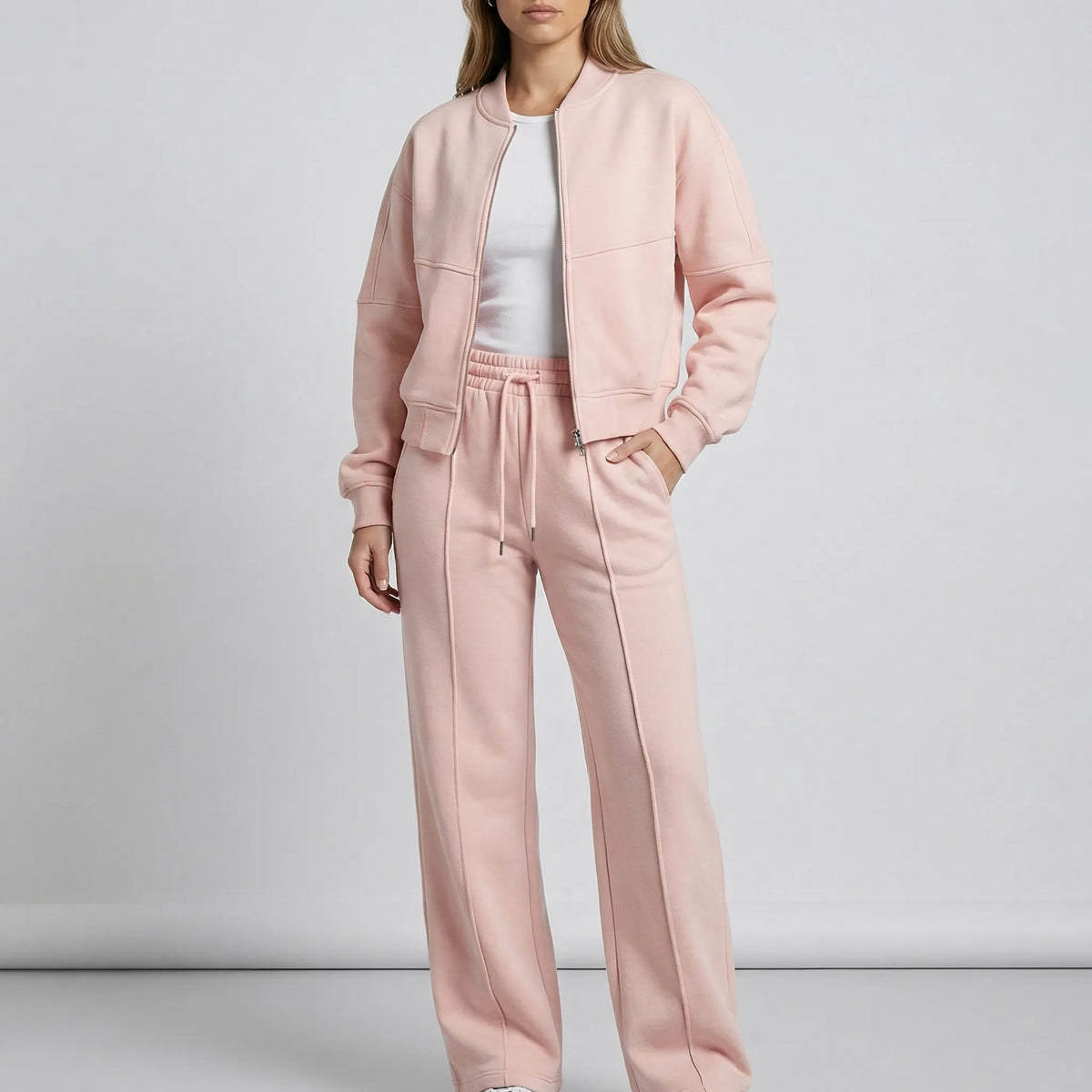 Tweedelige set dames met ritsjack en wijde broek 8