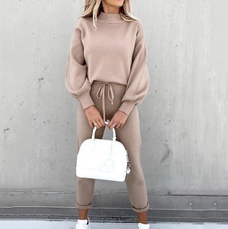 Tweedelige set dames met trui en broek in zacht materiaal 10