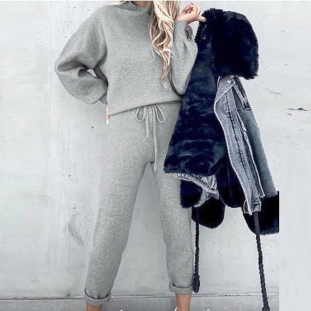 Tweedelige set dames met trui en broek in zacht materiaal 3