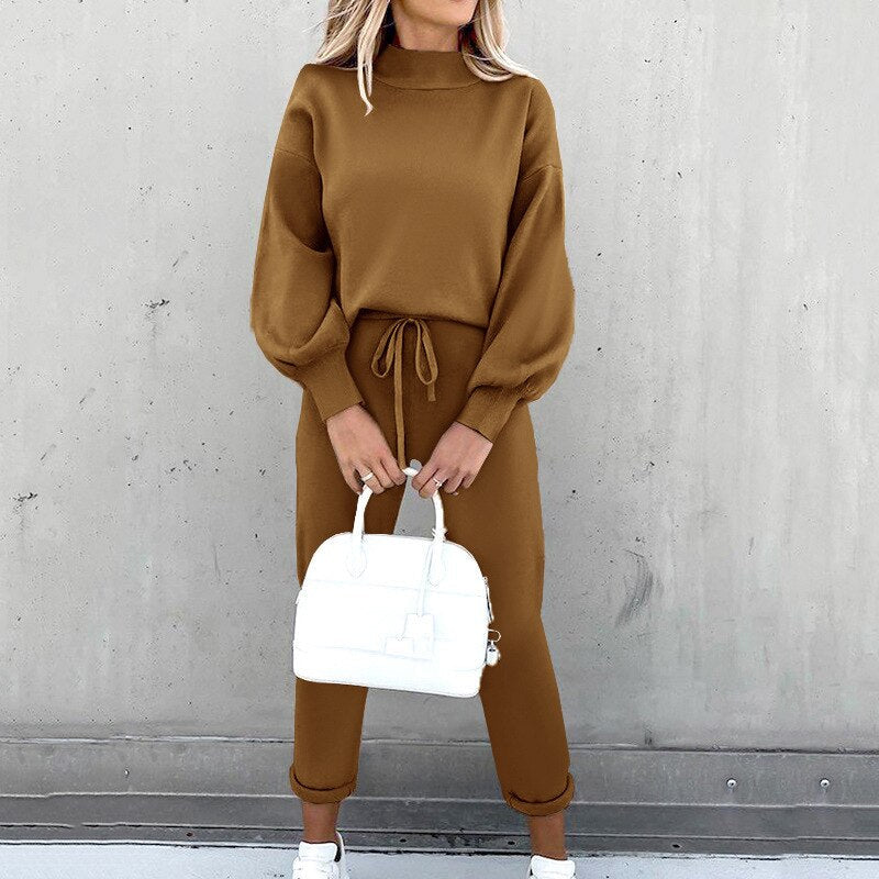 Tweedelige set dames met trui en broek in zacht materiaal 6