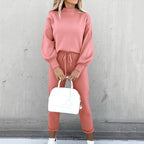 Tweedelige set dames met trui en broek in zacht materiaal 7