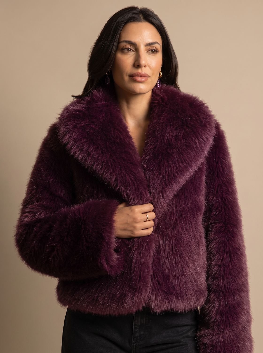 Winterjas dames kort imitatiebont met oversized kraag 3