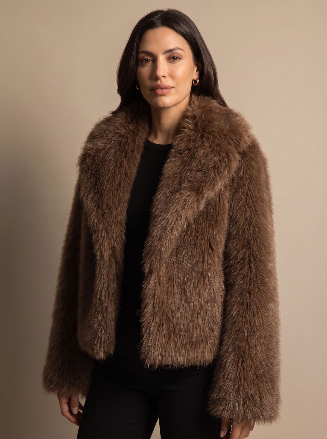 Winterjas dames kort imitatiebont met oversized kraag 4